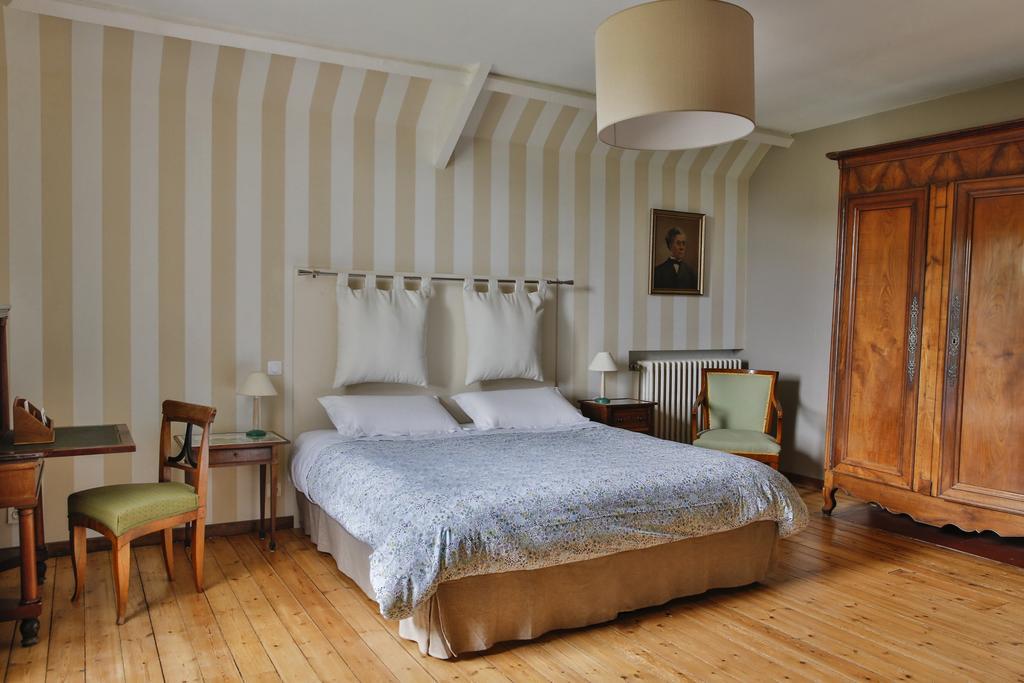 Clerval Maison D'Hotes Et Gites Dragey 객실 사진